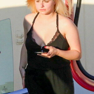 Naked celebrity picture Ariel Winter 006 pic