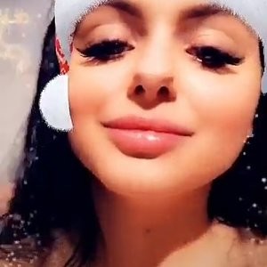 Ariel Winter Sexy (2 New Pics + Gif) - Leaked Nudes
