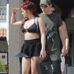 Celebrity Leaked Nude Photo Ariel Winter 017 pic