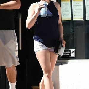 Hot Naked Celeb Ariel Winter 043 pic