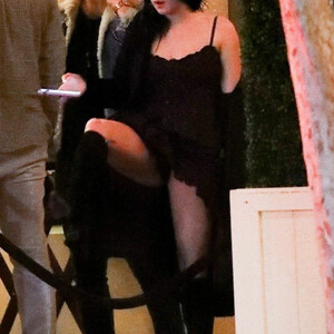Free nude Celebrity Ariel Winter 084 pic