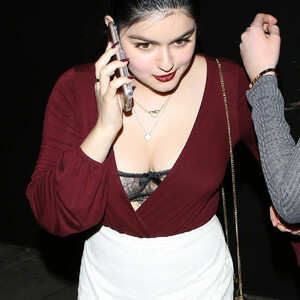 Celebrity Naked Ariel Winter 109 pic
