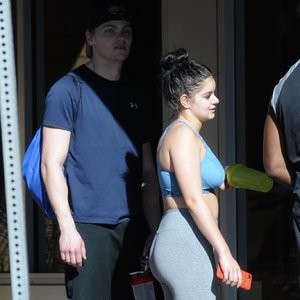 Celebrity Naked Ariel Winter 024 pic