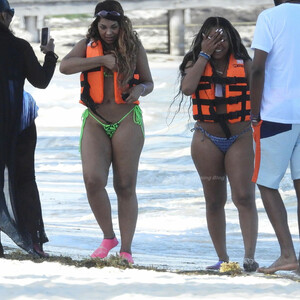 Newest Celebrity Nude Ashanti 021 pic