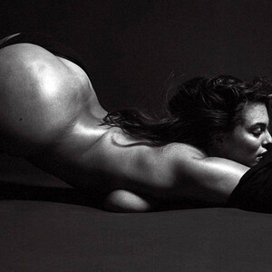 Celebrity Naked Ashley Graham 022 pic