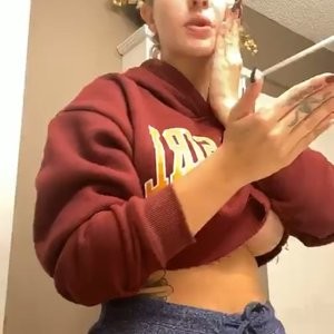 Ashley Resch’s Tits Slips (4 Pics + GIF & Video) - Leaked Nudes