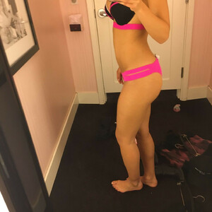 Naked Celebrity Aubrey Cleland 028 pic