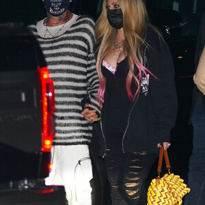 Leaked Avril Lavigne 009 pic