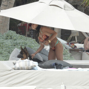 Free Nude Celeb Barbara De Regil 041 pic