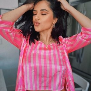 Becky G Sexy (2 Photos) - Leaked Nudes