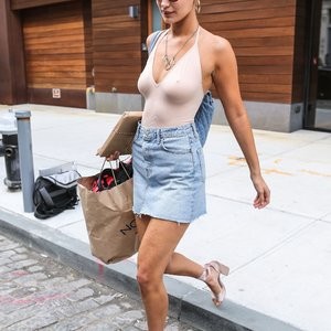 Naked celebrity picture Bella Hadid 103 pic