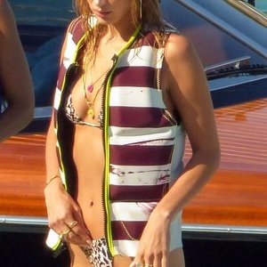 Newest Celebrity Nude Alana Hadid 092 pic