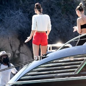 Bella Hadid & Hailey Baldwin Flaunt Their Sexy Bodies on a Yacht in Sardinia (87 Photos) - Leaked Nudes