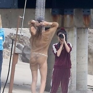 Nude Celeb Bella Hadid 126 pic