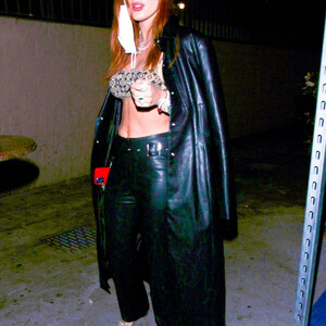 Bella Thorne Brings Out the Leather Arriving to Her Manager’s Birthday Bash (28 Photos) – Leaked Nudes