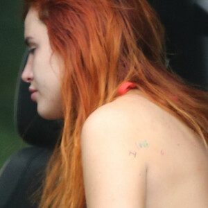 Nude Celeb Pic Bella Thorne 021 pic