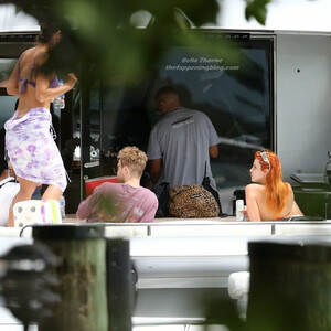 Celebrity Nude Pic Bella Thorne 026 pic