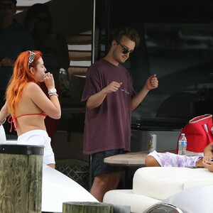 Best Celebrity Nude Bella Thorne 033 pic