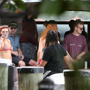 Nude Celeb Bella Thorne 036 pic