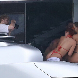 Leaked Bella Thorne 043 pic