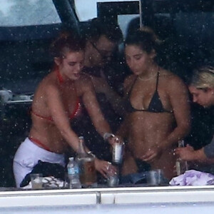 Celebrity Leaked Nude Photo Bella Thorne 075 pic