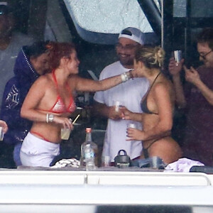 Real Celebrity Nude Bella Thorne 080 pic