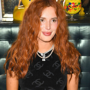 Naked celebrity picture Bella Thorne 030 pic