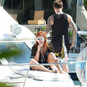 Bella Thorne is Pictured on a Luxury Yacht with Her Boyfriend in Mexico (39 Photos) - Leaked Nudes
