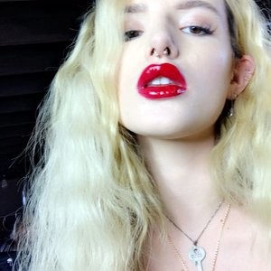 Bella Thorne Nip Peek (30 Pics, Videos + GIFs) - Leaked Nudes