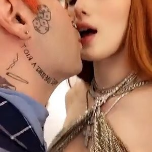 Bella Thorne Nip Slip & Sexy (12 Photos + Video) - Leaked Nudes