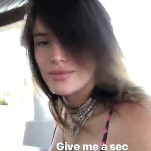 Bella Thorne Nude & Sexy (11 Photos + Video) - Leaked Nudes