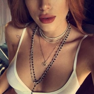 Naked celebrity picture Bella Thorne 062 pic