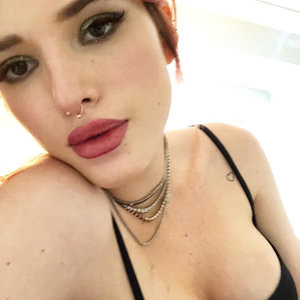 Bella Thorne Sexy (14 Pics + Gifs) – Leaked Nudes