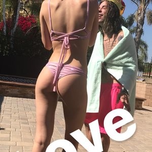 Bella Thorne Sexy (6 Pics + Gifs) - Leaked Nudes