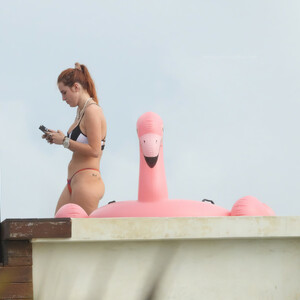 Nude Celeb Bella Thorne 010 pic