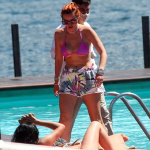 Newest Celebrity Nude Bella Thorne 055 pic