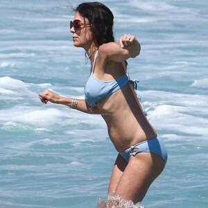 Bethenny Frankel Takes a Dip in Boca Raton (65 Photos) – Leaked Nudes