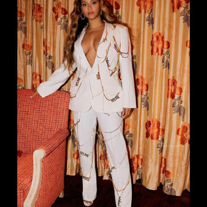 Celeb Naked Beyonce 002 pic