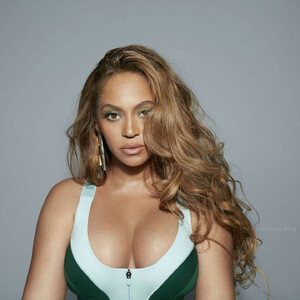 Nude Celeb Pic Beyonce 002 pic