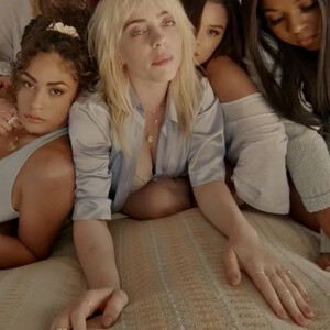 Leaked Celebrity Pic Billie Eilish 011 pic