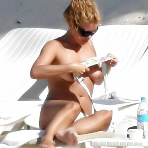 Celebrity Leaked Nude Photo Billie Piper 007 pic