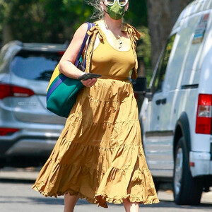 Famous Nude Busy Philipps 006 pic