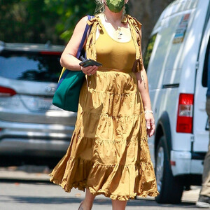 Naked Celebrity Busy Philipps 008 pic