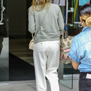 Naked Celebrity Jessica Alba 044 pic