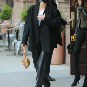 Free Nude Celeb Kendall Jenner 048 pic