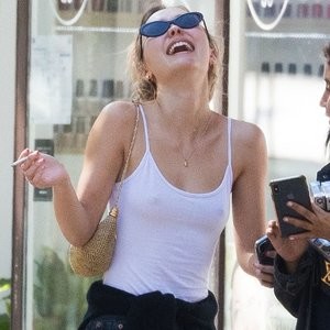 Celebrity Nude Pic Lily-Rose Depp 026 pic