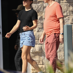 Nude Celeb Pic Natalie Portman 006 pic
