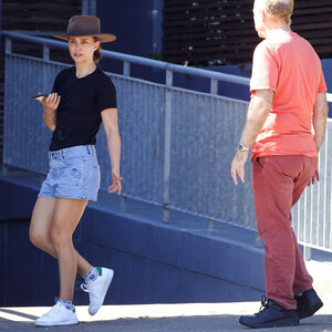 Naked Celebrity Pic Natalie Portman 018 pic