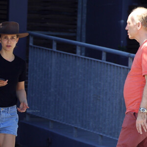 Naked Celebrity Pic Natalie Portman 023 pic