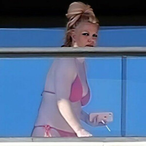 Naked celebrity picture Britney Spears 027 pic